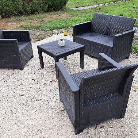 A L'Aube Des Sens Hotel Bailly-le-Franc Bagian luar foto
