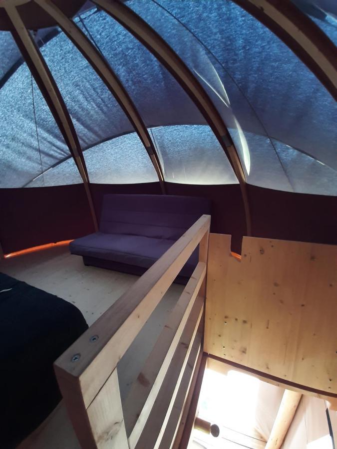 A L'Aube Des Sens Hotel Bailly-le-Franc Bagian luar foto